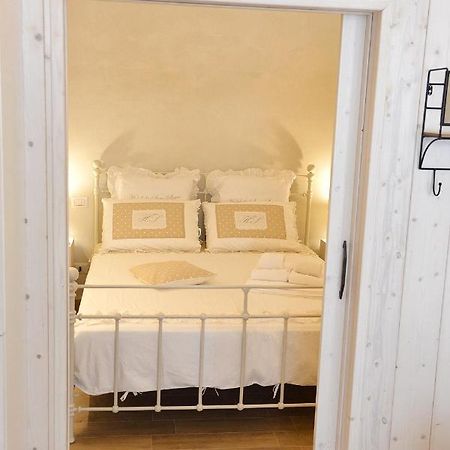 Suite Vitti 5 - Puglia Mia Apartments 莫诺波利 外观 照片