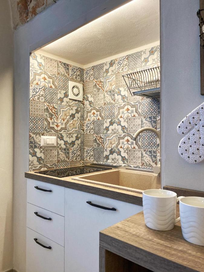 Suite Vitti 5 - Puglia Mia Apartments 莫诺波利 外观 照片